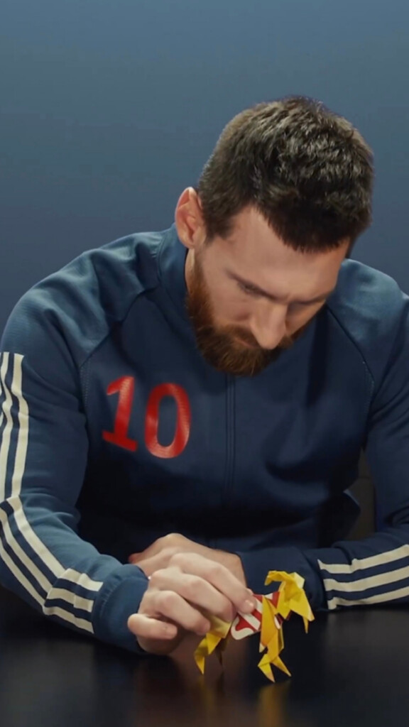 Leo Messi origami cabra Lay's